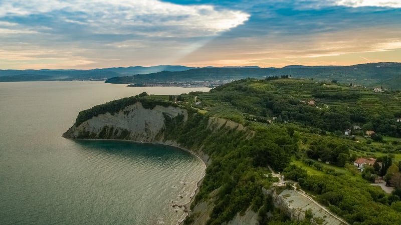 moon-bay