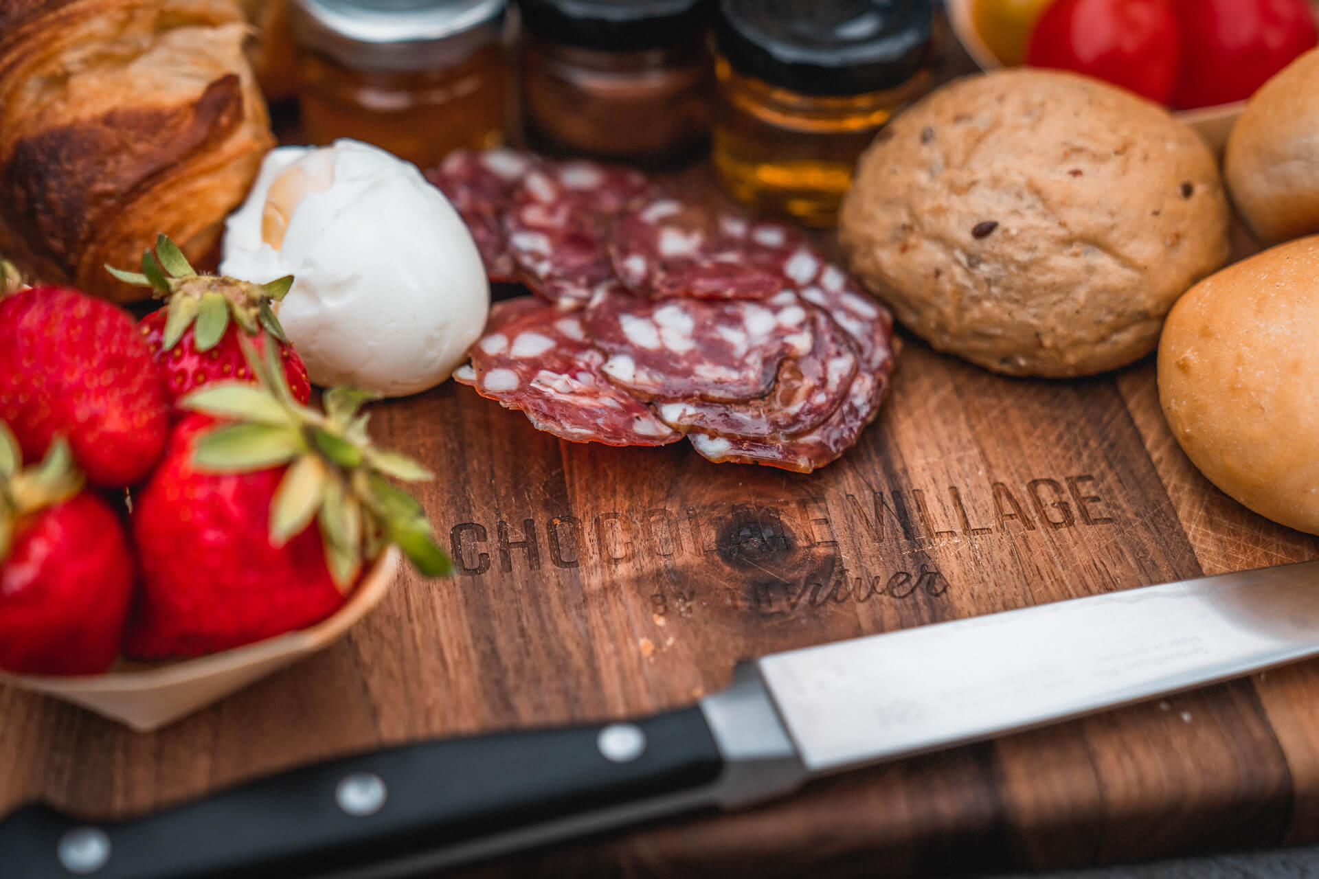 Slovenian salami and bread